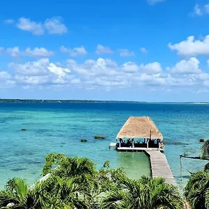 casa-ichkabal-bacalar.quintano-roohotels.com/